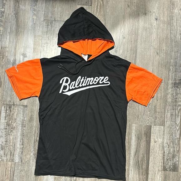 Orioles T-Shirt Hoodie - Picture 2 of 4